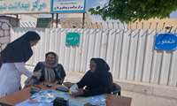 برپایی میز خدمت به مناسبت هفته بهداشت در مقابل مرکز بهداشت شهرستان اشتهارد
